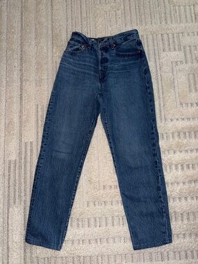 Levi’s straight leg jeans